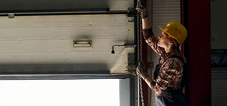 Addressing Common Garage Door Stoppage Issues in Hammond, IN